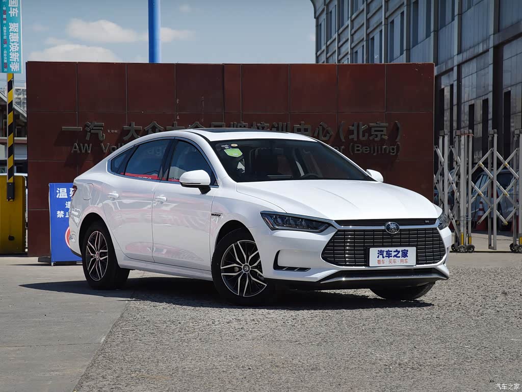 汽车之家>汽车图片>比亚迪>秦pro新能源>2019款ev超能版高功率高续航