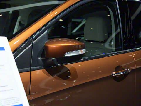 2019�� EcoBoost 245 ���������� ��V