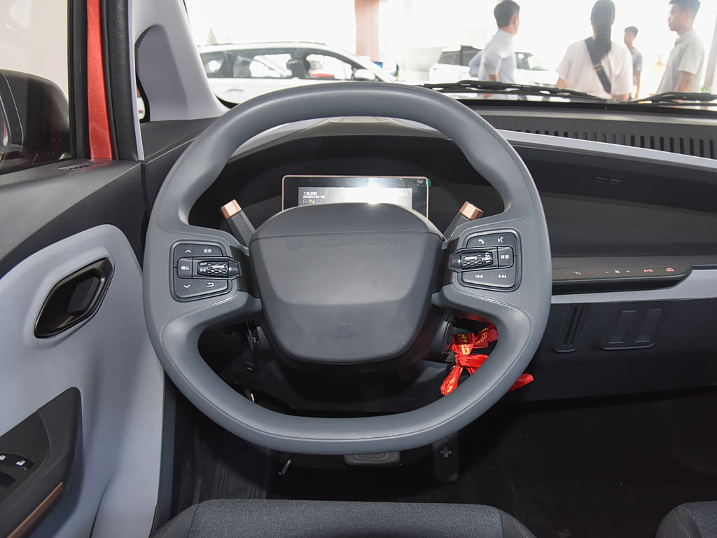 Baojun E200, Хэтчбек 3 дв.: фото поколения