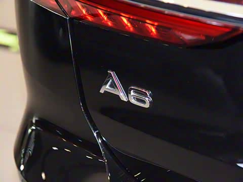 2020�� allroad quattro ̽���� 55 TFSI ����ԽҰ��