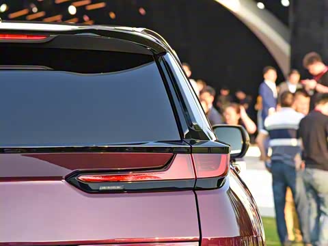 2020�� 240TURBO CVT����������