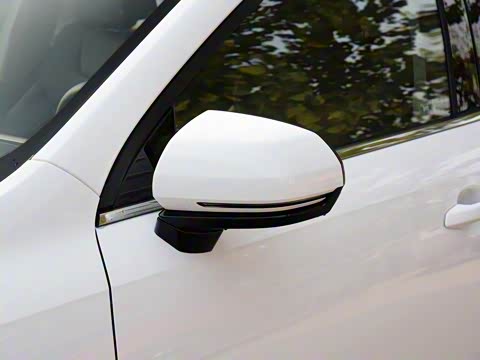 2018�� 1.5L �ֶ������澢��