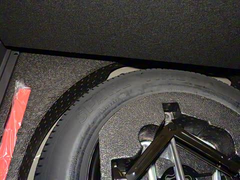 2019�� 235T �ֶ���Ӣ��