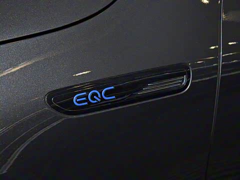 2020�� EQC 400 4MATIC