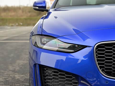 2020�� 2.0T 200PS R-DYNAMIC S��ȡ�˶���