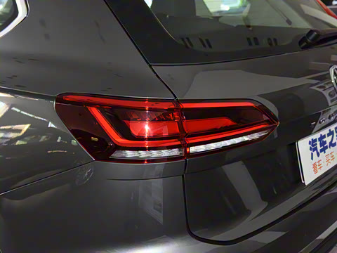 2021�� 2.0TSI ������