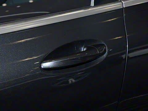 2020�� EQC 400 4MATIC