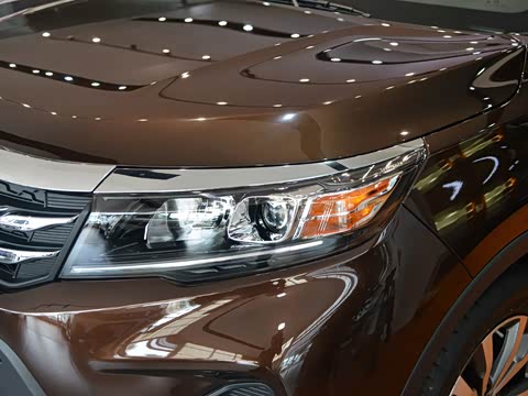 2019�� 235T �ֶ���Ӣ��