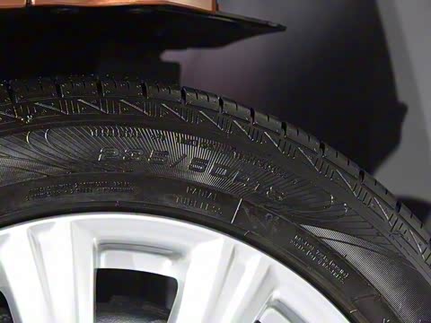 2019�� EcoBoost 245 ���������� ��V