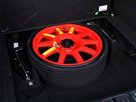 2018�� Macan 2.0T