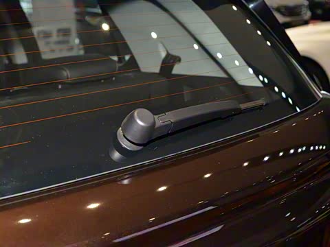 2019�� 235T �ֶ���Ӣ��