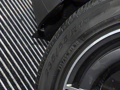 2020�� EQC 400 4MATIC