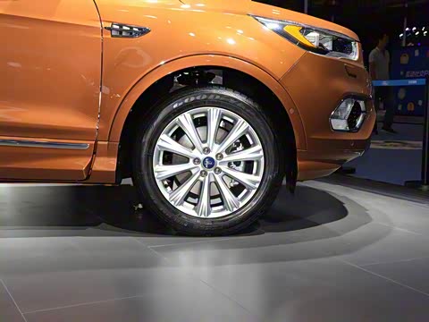 2019�� EcoBoost 245 ���������� ��V