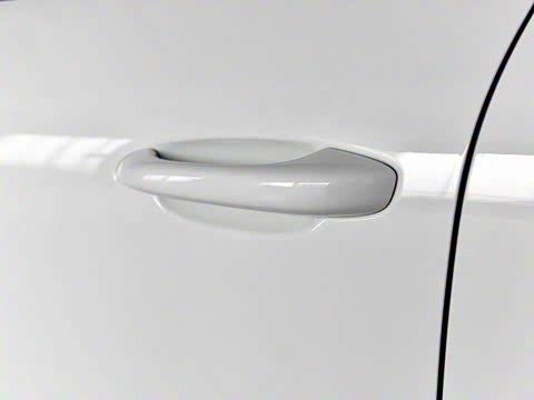 2018�� Macan 2.0T