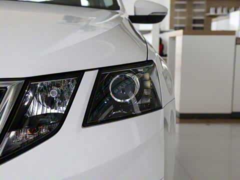 2020�� 1.5L �ֶ���׼��