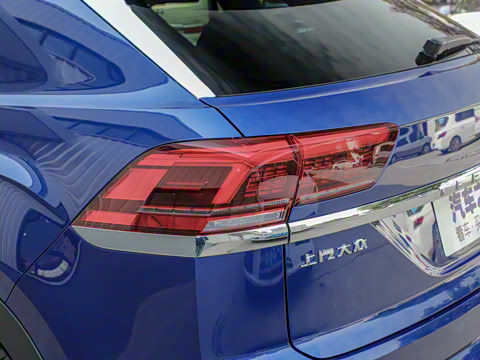 2020�� ;��X �Ŀ� 330TSI ����������