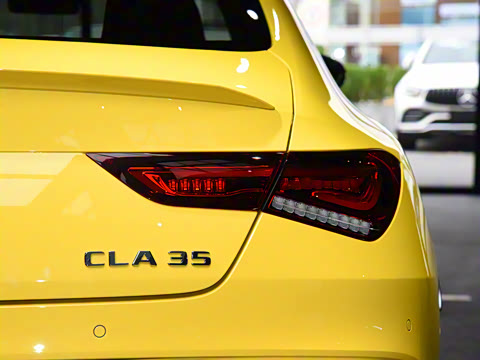 2020�� AMG CLA 35 4MATIC