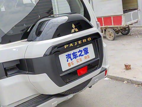 2020�� ��ذ� 3.0L �Զ�����ԽҰ��