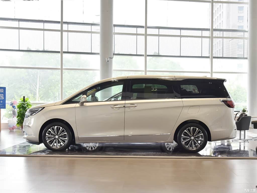 别克gl8 2020款 es陆尊 653t 旗舰型 5713138图片_别克_汽车图库_汽车