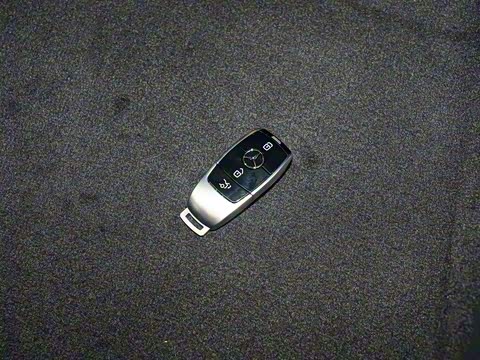 2021�� �Ŀ� E 260 ʱ�����˶���