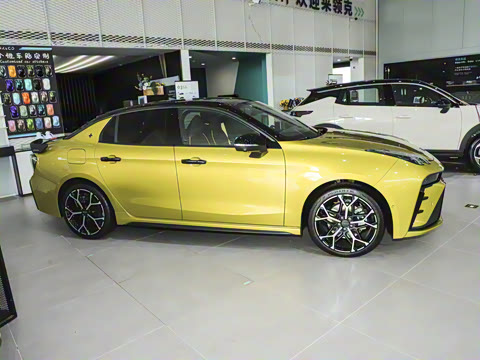 2025�� 03+ 2.0TD �Զ�Ԧ���