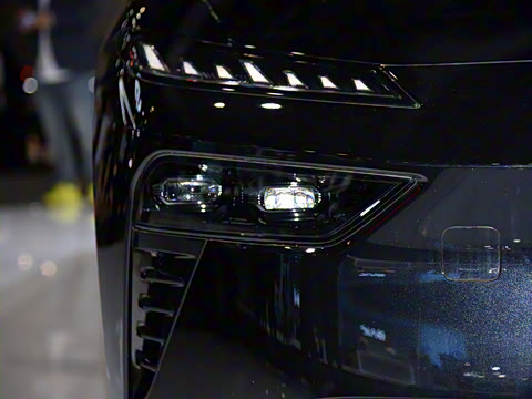 2025�� ���� 550AirѲ����