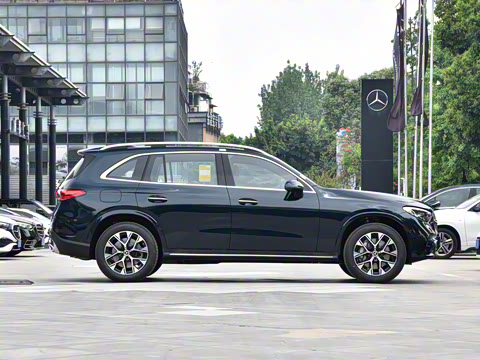 2025�� 350 e L 4MATIC ��ذ�