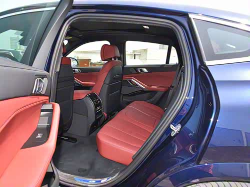 【图】宝马x6 2022款 改款 xdrive40i 尊享型 m运动套装报价_图片