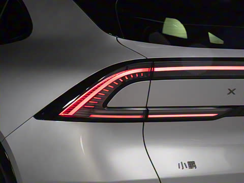 2025�� 702 �������� Ultra