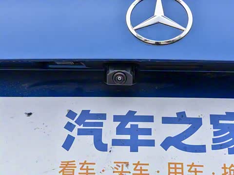 2025�� �Ŀ� C 260 L �˶���