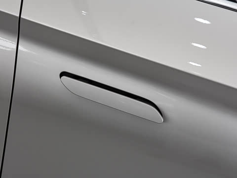 2025�� 688MAX 175kW