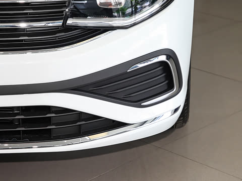 2025�� 280TSI DSG���а�