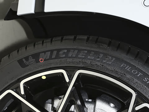 2025�� �����Ǽݰ� 75kWh