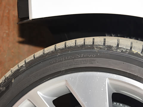 2023�� �Ŀ� A3L Limousine 35 TFSI ʱ��������