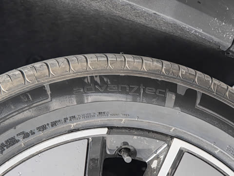 2025�� 501KM ����Max��