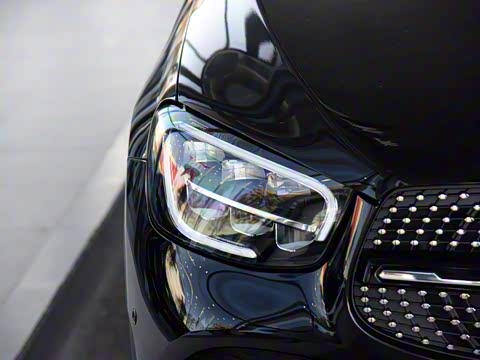 2020�� GLC 300 4MATIC ����SUV