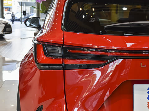 2022�� 350h ǰ�� ���۰�