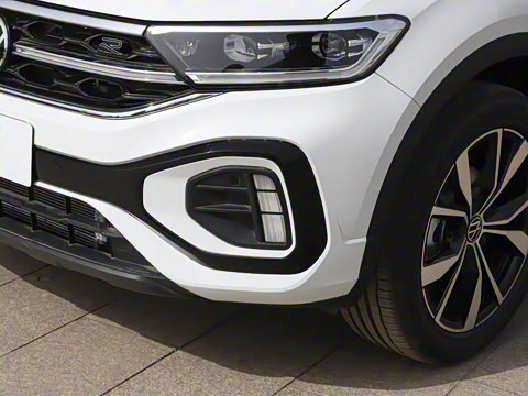 2025�� �Ŀ� 300TSI DSG���������