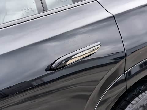 2025�� 605 Max������