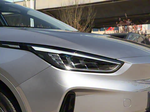 2022�� ��ݮC400