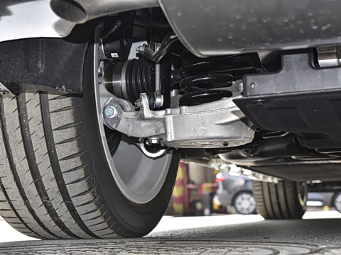 2025�� 210Ultra�Ǽݰ� 5��