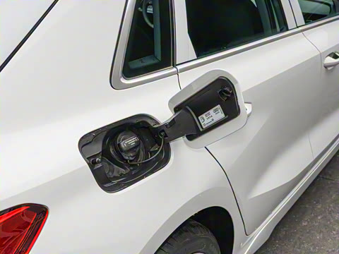 2023�� �Ŀ� Sportback 35 TFSI ��ȡ�˶���