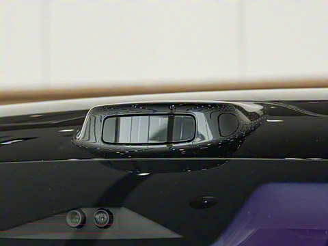 2025�� Ultra ���ܻ��°�