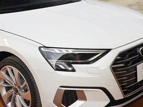 2023�� �Ŀ� A3L Limousine 35 TFSI ʱ��������