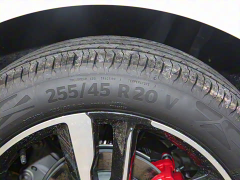 2022�� �Ŀ� EcoBoost 245 ST-Line