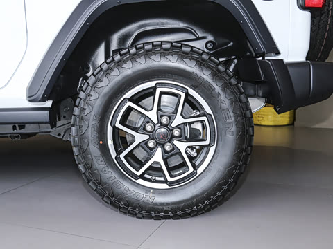 2024�� 2.0T �ޱ������Ű�