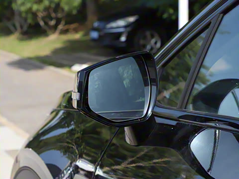 2025�� 2.0T ����������