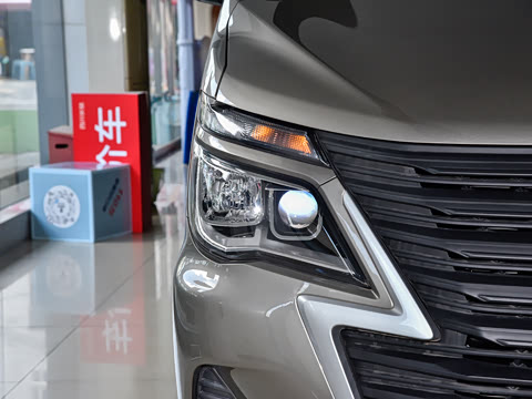 2024�� M5 1.6L ��׼��7��CNG