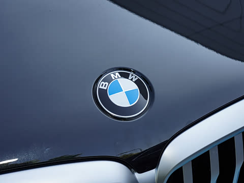 2025�� xDrive 40Li M�˶���ҹ��װ