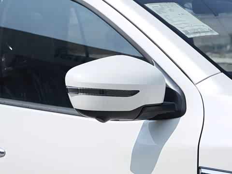 2025�� 2.0T ���������;����